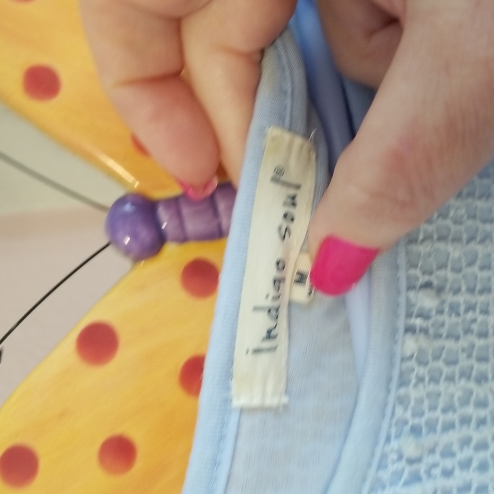 Top - Picture 2 of 3